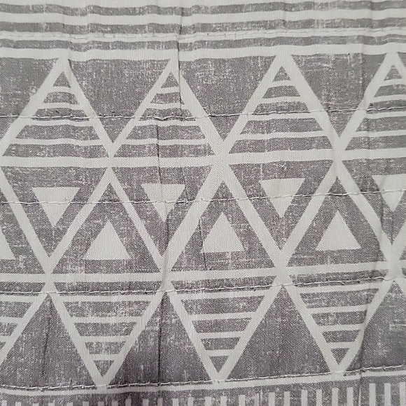 Meet your Posher, Sat - Picture 1 of 2